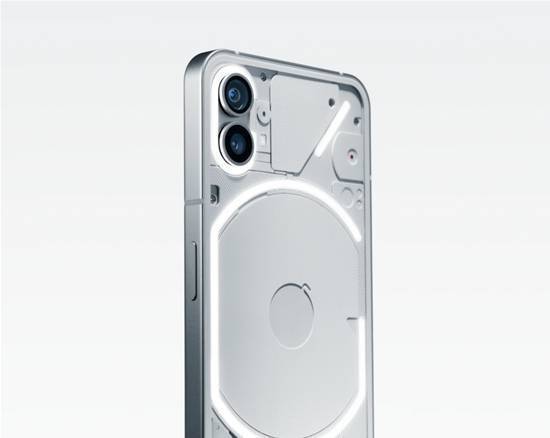 手机壳上的“安全套”与智能设备造型，揭秘Nothing新品的前卫设计风波